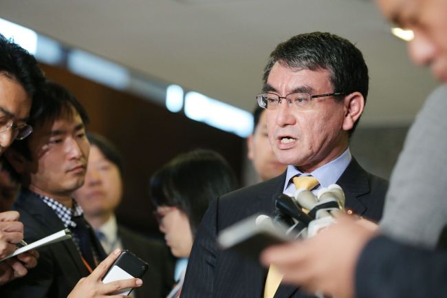 Japanese Foreign Minister Taro Kono speaks to reporters after meeting South Korea's ambassador to Japan on Oct. 30 in Tokyo. Yonhap