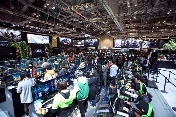 (Global Game Exhibition G-Star)