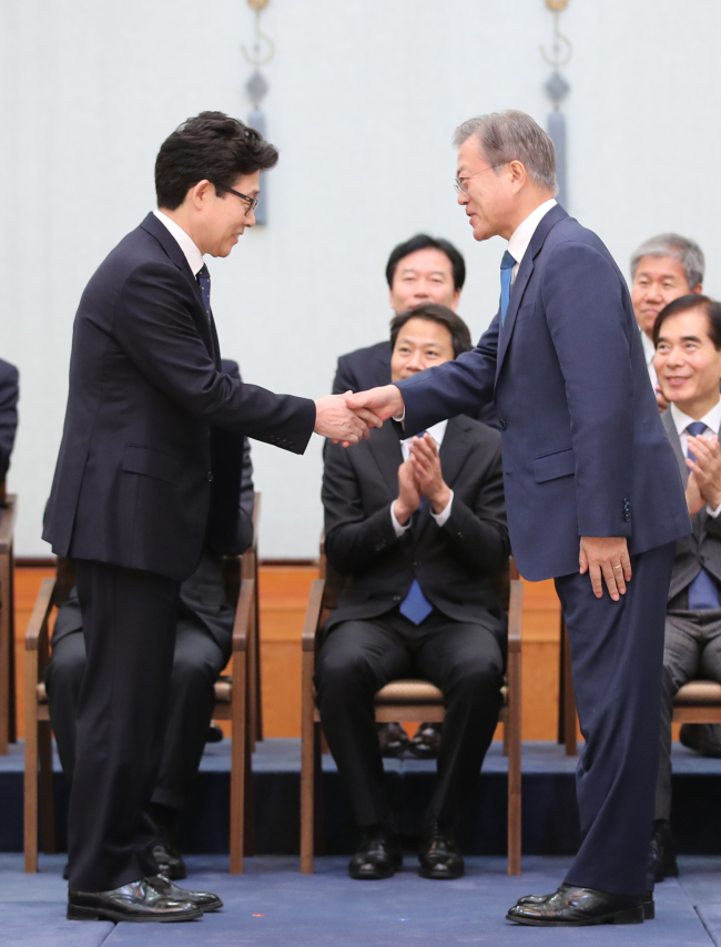 (1600) 조명래 환경 “4대강 보 개방…자연성 회복 국민에 보여줄 것”