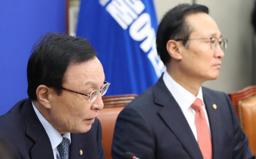 더불어민주당 이해찬 대표가 14일 오전 국회에서 열린 최고위원회의에서 발언하고 있다. (사진=연합뉴스)