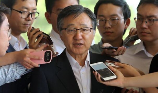 Kim Shin-jong, former CEO of the state-run Korea Resources Corp. (Yonhap)
