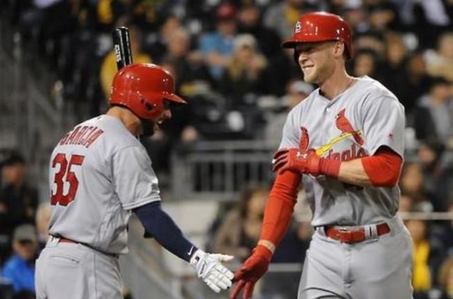 In this Penta Press file photo from April 6, 2016, Jeremy Hazelbaker (R), then with the St. Louis Cardinals, celebrates a home run with teammate Grag Garcia during the top of the sixth inning of a Major League Baseball regular season game against the Pittsburgh Pirates at PNC Park in Pittsburgh, Pennsylvania. South Korean ball club Kia Tigers said on Nov. 19, 2018, that they're nearing a deal with Hazelbaker. (Yonhap)