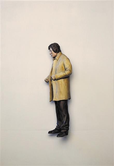 권대훈, Drawing1, 2018, resin, acrylic paint, linen, steel, wooden board, 115×35×155cm  [제공=금산갤러리]