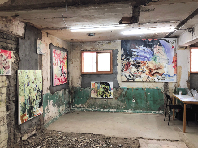 올해로 개관 30년을 맞은 학고재갤러리는 서울 청담동에 분관인 ‘학고재 청담’을 23일 열었다. 국내엔 잘 알려지지 않았지만 해외에선 유명한 블루칩 작가들을 주로 소개할 예정이다. 개막전인 영국작가 ‘피오나 래’의 개인전 전경.  [제공=학고재갤러리]