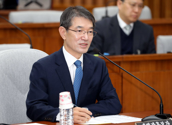 Supreme Court Justice and also head of the National Court Administration Ahn Chul-sang (Yonhap)