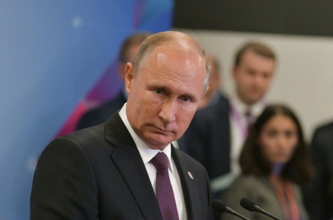 Russian President Vladimir Putin warned Ukraine against any "reckless" acts after a naval clash in the Kerch Strait (AFP)