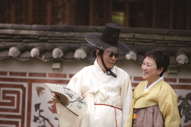 고(故)허동화 한국자수박물관 관장과 그의 부인인 박영숙 관장 [사진제공=한국자수박물관]