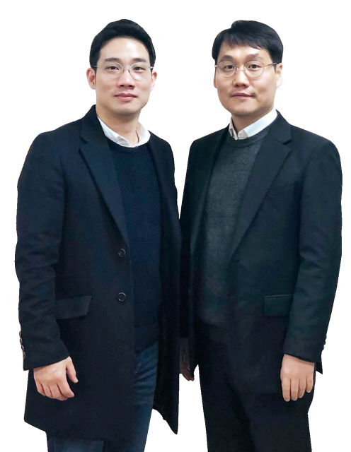 정동석(왼쪽) 디스코크리에이티브 대표와 남상주 CFO.