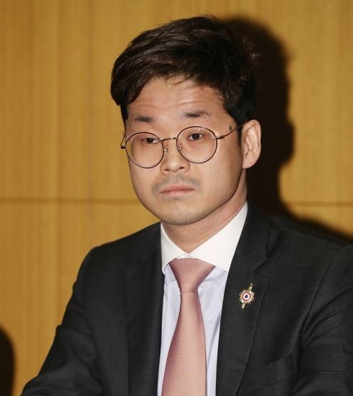 프랑스의 한국계 입양아 출신 조아킴 손포르제 하원의원의 올해 1월 방한 당시 모습.[연합뉴스 자료사진]