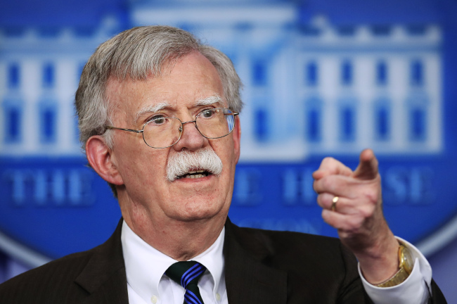 <YONHAP PHOTO-4244> FILE - In this Nov. 27, 2018, file photo, national security adviser John Bolton speaks to reporters during the daily press briefing in the Brady press briefing room at the White House in Washington. The Trump administration wants to see an increase in U.S. investment and trade in Africa as part of a new strategy aimed at countering China’s growing influence on the continent. Bolton is expected to lay out priorities on Dec. 13 for an administration policy that labels Africa “the continent of the future.” (AP Photo/Manuel Balce Ceneta, File)/2018-12-13 14:35:03/ <저작권자 ⓒ 1980-2018 ㈜연합뉴스. 무단 전재 재배포 금지.>
<YONHAP PHOTO-4244> FILE - In this Nov. 27, 2018, file photo, national security adviser John Bolton speaks to reporters during the daily press briefing in the Brady press briefing room at the White House in Washington. The Trump administration wants to see an increase in U.S. investment and trade in Africa as part of a new strategy aimed at countering China’s growing influence on the continent. Bolton is expected to lay out priorities on Dec. 13 for an administration policy that labels Africa “the continent of the future.” (AP Photo/Manuel Balce Ceneta, File)/2018-12-13 14:35:03/ <저작권자 ⓒ 1980-2018 ㈜연합뉴스. 무단 전재 재배포 금지.>