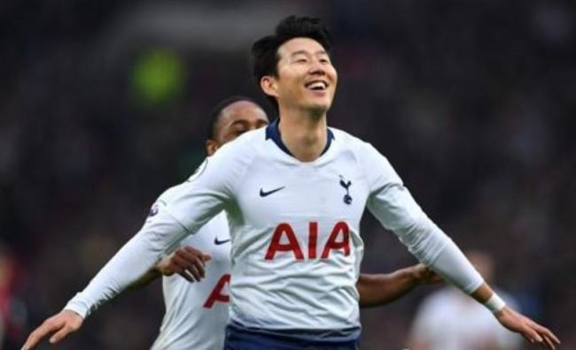 In this AFP photo, Tottenham Hotspur's South Korean forward Son Heung-min celebrates scoring the team's second goal during the English Premier League football match between Tottenham Hotspur and Bournemouth at Wembley Stadium in London, on Dec. 26, 2018. (Yonhap)