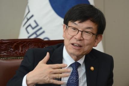 김상조 공정위원장