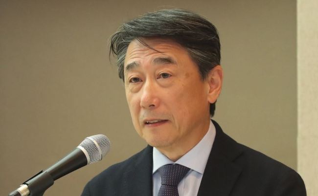 Oh Joon, chair of Save the Children's Korean Board, is shown in this file photo. (Yonhap)