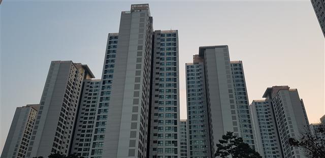 ‘반포 대장주’ 중 한 곳으로 꼽히는 래미안퍼스티지 전경.  [헤럴드경제DB]
