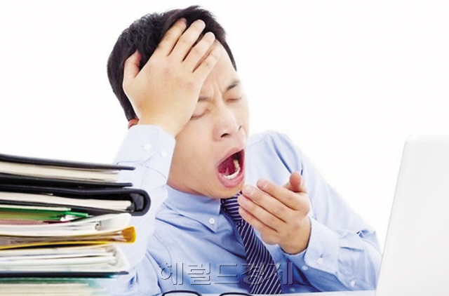 [사진설명=간암은 초기 증상이 없어 발견이 쉽지 않지만 대표적인 증상으로는 피로감, 체중 감소 등이다./헤럴드DB]