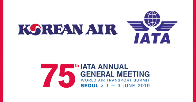지난 2016년 6월 아일랜드 더블린에서 열린 IATA 연차총회에서 조양호 회장(뒷줄 가운데)이 참석자들과 기념촬영을 하고 있다.