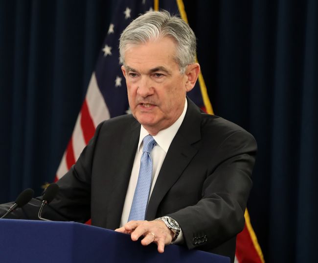 <YONHAP PHOTO-1319> WASHINGTON, DC - MARCH 20: Federal Reserve Board Chairman Jerome Powell speaks during a news conference on March 20, 2019 in Washington, DC. Powell said the Fed will not raise interest rates this quarter as was previously expected. Mark Wilson/Getty Images/AFP == FOR NEWSPAPERS, INTERNET, TELCOS & TELEVISION USE ONLY ==/2019-03-21 05:24:45/ <저작권자 ⓒ 1980-2019 ㈜연합뉴스. 무단 전재 재배포 금지.>
<YONHAP PHOTO-1319> WASHINGTON, DC - MARCH 20: Federal Reserve Board Chairman Jerome Powell speaks during a news conference on March 20, 2019 in Washington, DC. Powell said the Fed will not raise interest rates this quarter as was previously expected. Mark Wilson/Getty Images/AFP == FOR NEWSPAPERS, INTERNET, TELCOS & TELEVISION USE ONLY ==/2019-03-21 05:24:45/ <저작권자 ⓒ 1980-2019 ㈜연합뉴스. 무단 전재 재배포 금지.>