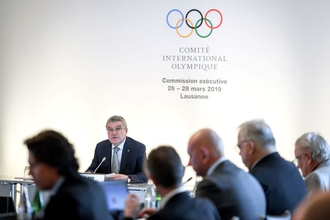 International Olympic Committee (IOC) President Thomas Bach (C) speaks during a IOC executive board meeting on March 26, 2019 in Lausanne. (Photo by Fabrice COFFRINI / AFP)