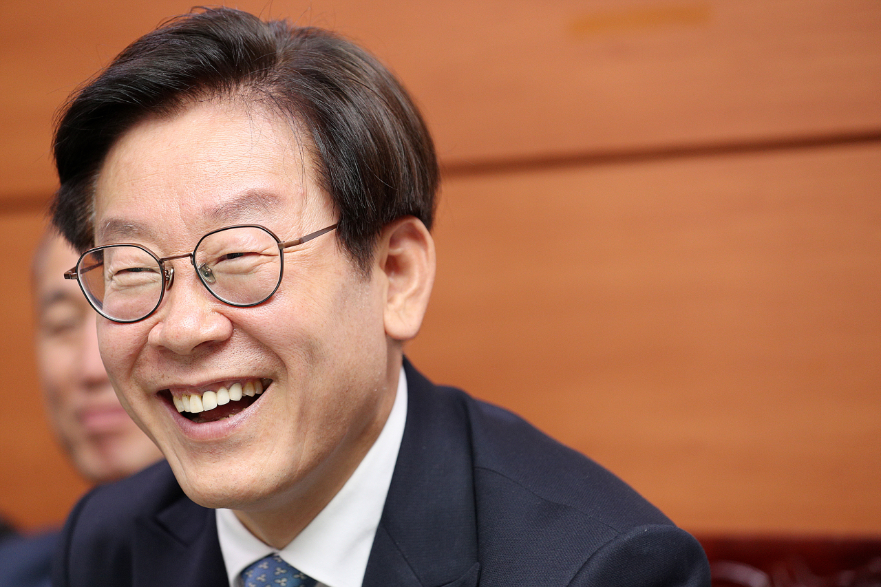 [이재명 경기도지사]
[이재명 경기도지사]
