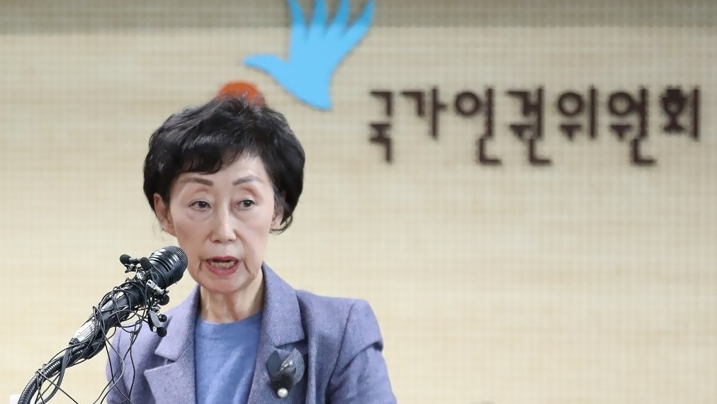 체육계 미투 실태조사 계획 밝히는 최영애 인권위원장
[연합뉴스 자료사진]