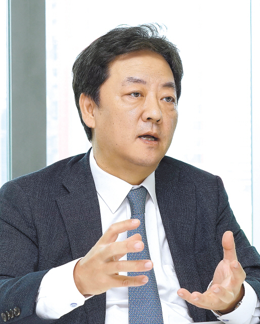 정기환 EY한영 재무자문본부장은 국제통화기금(IMF) 사태를 겪은 직후인 1999년 은행 구조조정 재무실사를 시작으로 20년간 M&A 자문업계에 몸담은 인물이다.
[EY한영 제공]