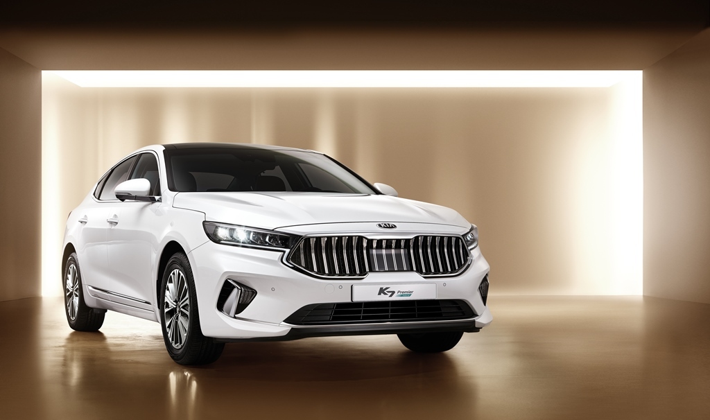 Kia launches face-lifted K7 Premier with five engine options - The