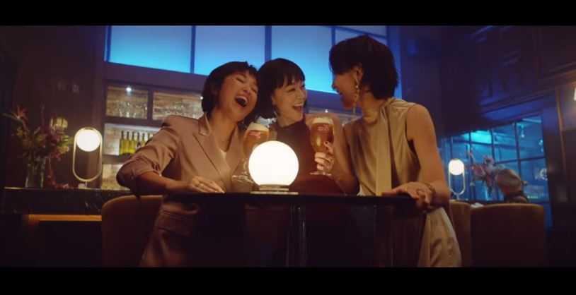 스텔라 아르투아 '비컴 언 아이콘(Become an Icon)' 풀버전 광고 유튜브 캡처
