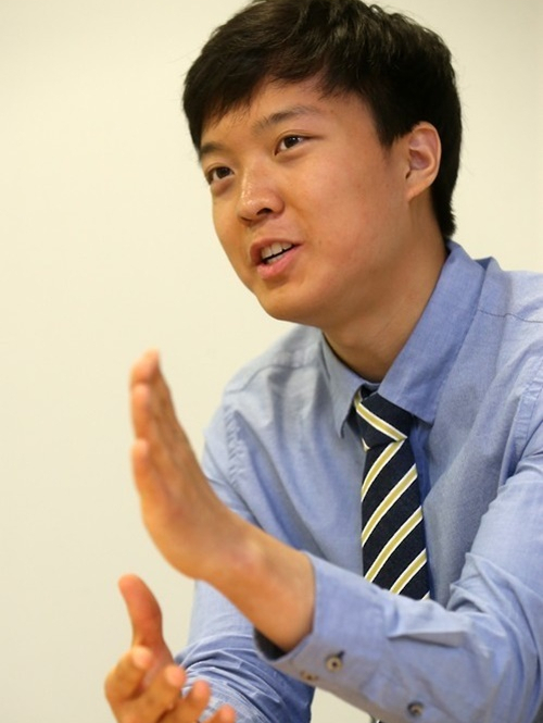 송유근은 9세에 대학생이 돼 ‘천재소년’으로 주목을 받았다.[연합]