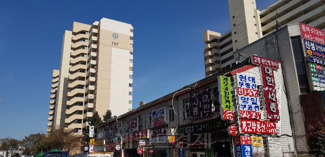공인중개업소가 밀집한 서울 강남구 개포동 개포주공 7단지 모습[양영경 기자/y2k@]