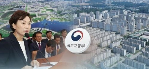 정부가 민간택지 아파트에도 분양가 상한제를 도입하기 위해 주택법 시행령 개정에 착수한 가운데 강남권 재건축 시장에 냉기가 감돌고 있다.[연합]