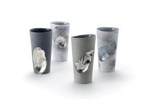 이지수, Fliessen 2019 ‘Brut’ Solid&Void blended, porcelain, pigment, reduction firing, Silver Gold hand painting, &Oslash;75X140mm [컴퍼니안 제공]