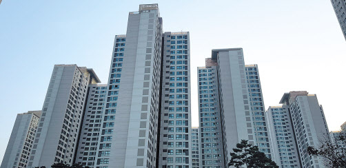 강남의 대표적인 고가아파트로 꼽히는 서울 서초구 반포동 래미안퍼스티지 단지의 모습. [헤럴드경제DB]