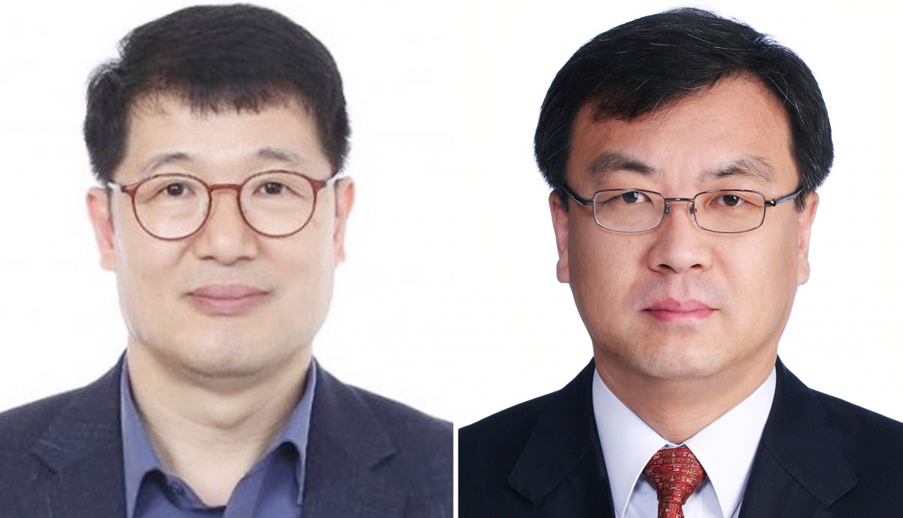 청와대는 26일 일자리수석에 황덕순 일자리기획비서관, 시민사회수석에 김거성 전 한국투명성기구 회장을 임명한다고 발표했다. 왼쪽부터 황덕순 신임 일자리수석, 김거성 신임 시민사회수석. [연합]