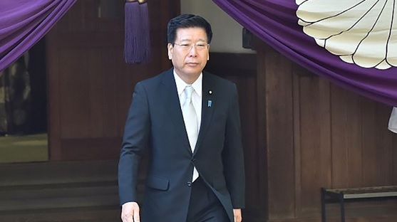 지난 1일 일본을 방문한 한국 여야 의원과의 만남 자리에서 “한국은 과거 매춘 관광국”이라는 취지의 발언을 한 것으로 알려진 아베 보좌관인 에토 세이이치. [연합]