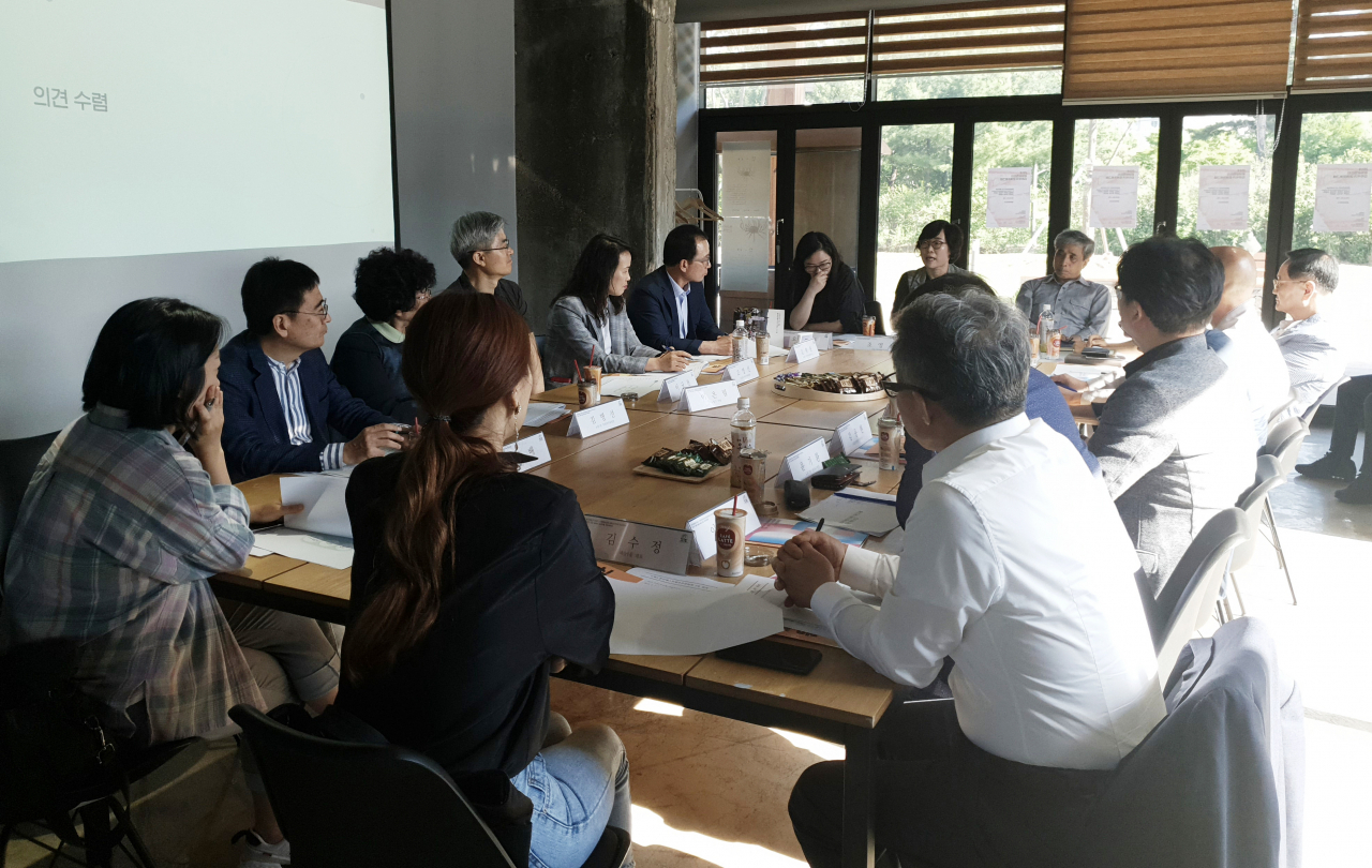 지난 4월 도봉산페스티벌추진위원회 회의진행 모습. [도봉구 제공]