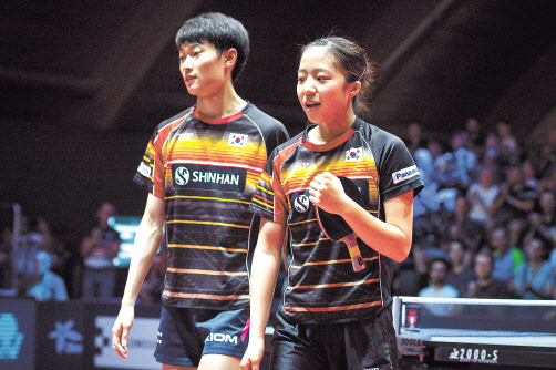 한국탁구의 10대돌풍 주역 조대성과 신유빈. [ITTF 홈페이지 자료]