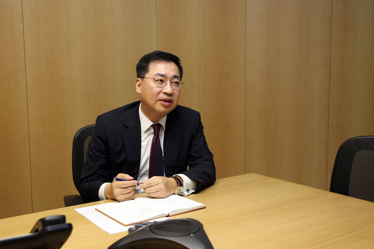 법무법인 율촌 김기영 변호사(구조조정팀 공동팀장, 사법연수원 27기).