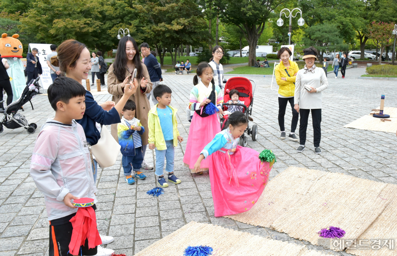 경북문화관광공사는 추석연휴 귀성객과 관광객들을 위한 다양한 행사를 마련한다.[경북문화관광공사 제공]