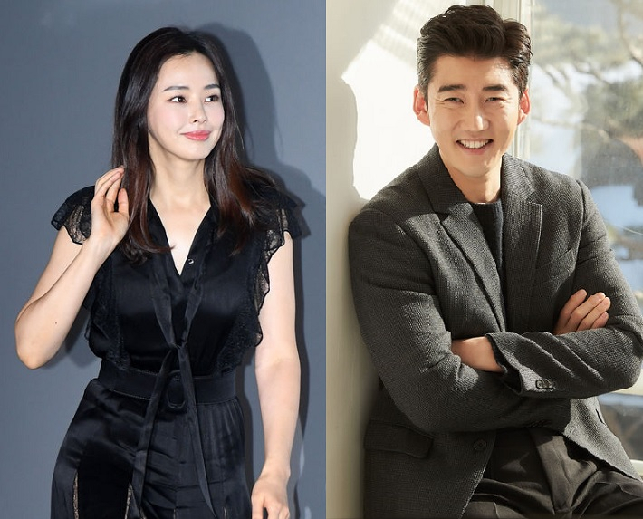 11일 배우 이하늬가 SNS에 올린 한 장의 사진과 게시글로 인해 연인 윤계상과의 때아닌 결별설에 휩싸이면서 한바탕 홍역을 치렀다. [OSEN]