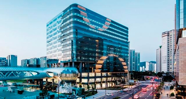 신한알파리츠가 기초자산으로 한 경기도 성남시 판교역에 있는 ‘크래프톤타워’ [신한리츠 제공]