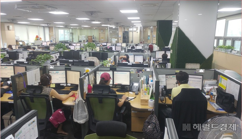 120 다산콜센터 상담석의 모습. [120다산콜재단 제공]