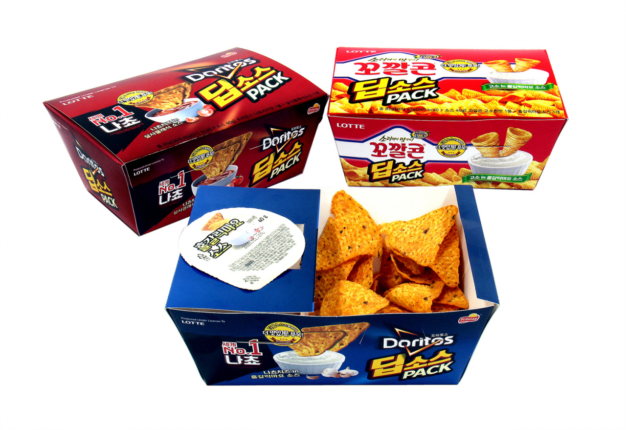 스낵과 디핑 소스가 들어 있는 ‘딥소스 팩’ 3종 이미지 [제공=롯데제과]