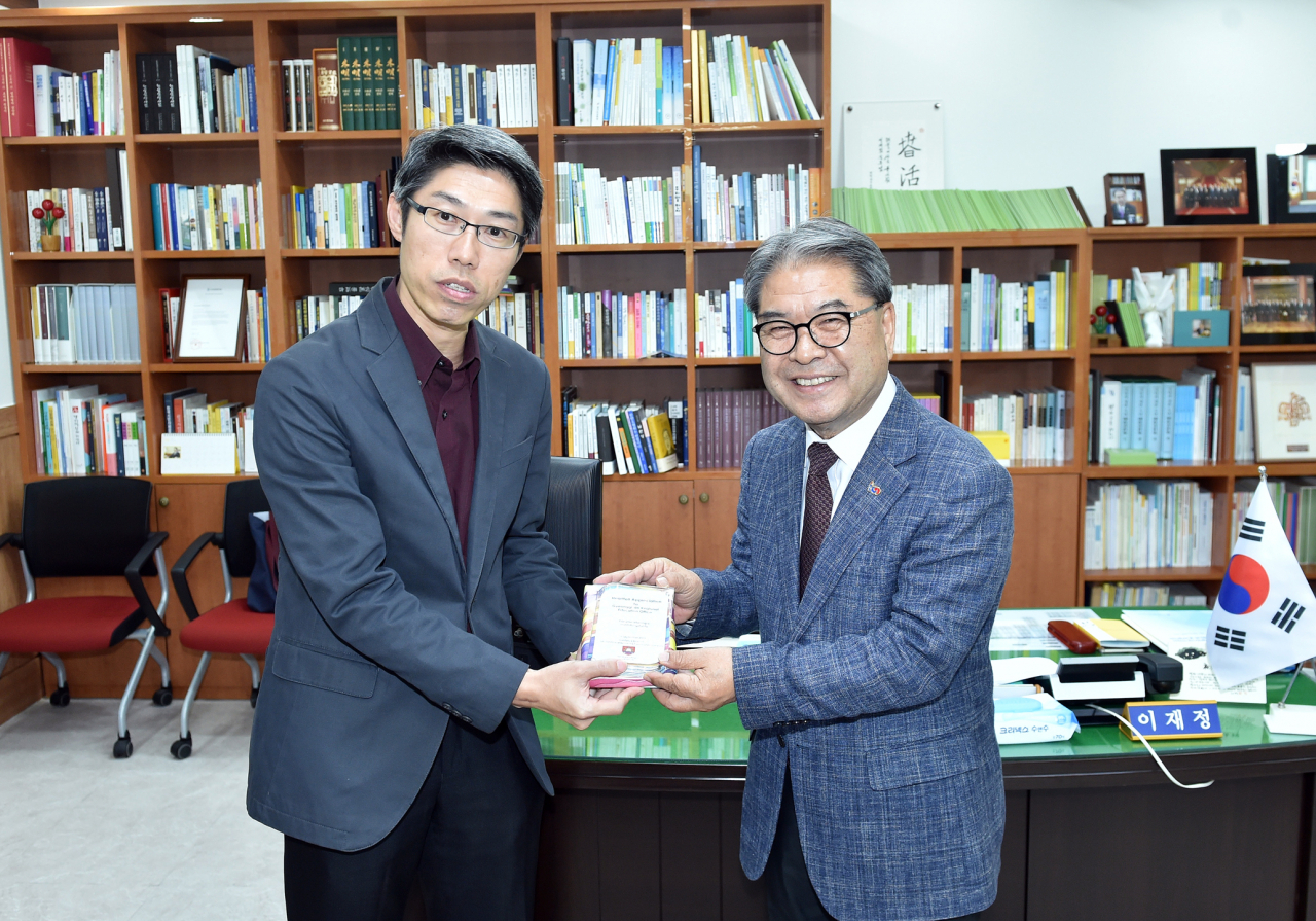 싱가포르 교육부가 학생 위기지원 시스템 논의를 위해 경기도교육청을 방문했다.[경기도교육청 제공]