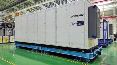 두산퓨얼셀이 생산하고 있는 발전용량 440kW 연료전지. 이 연료전지 하나는 900여 세대가 쓸 수 있는 전기 공급이 가능하다.[㈜두산 제공]