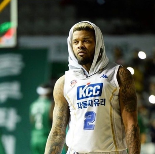 2015-2016시즌부터 3년간 한국 프로농구(KBL) 전주 KCC에서 활약한 안드레 에밋. [안드레 에밋 인스타그램 캡처]