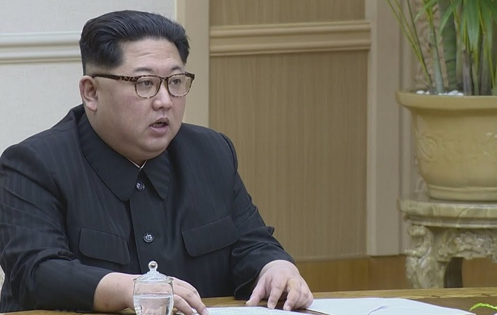 24일 국정원은 국회 정보위 전체회의에서 김정은 북한 국무위원장의 답방 가능성을 묻는 의원들 질문에 북미 비핵화 협상 여부에 따라 오는 11월 부산에서 열리는 한-아세안 특별정상회의에 참석 가능성도 있다고 답했다. [연합]