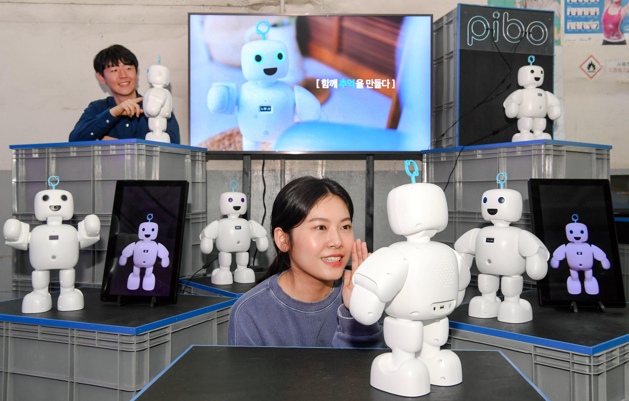 Visitors participate in innovative projects at “Zero One Day.” Hyundai Motor Group