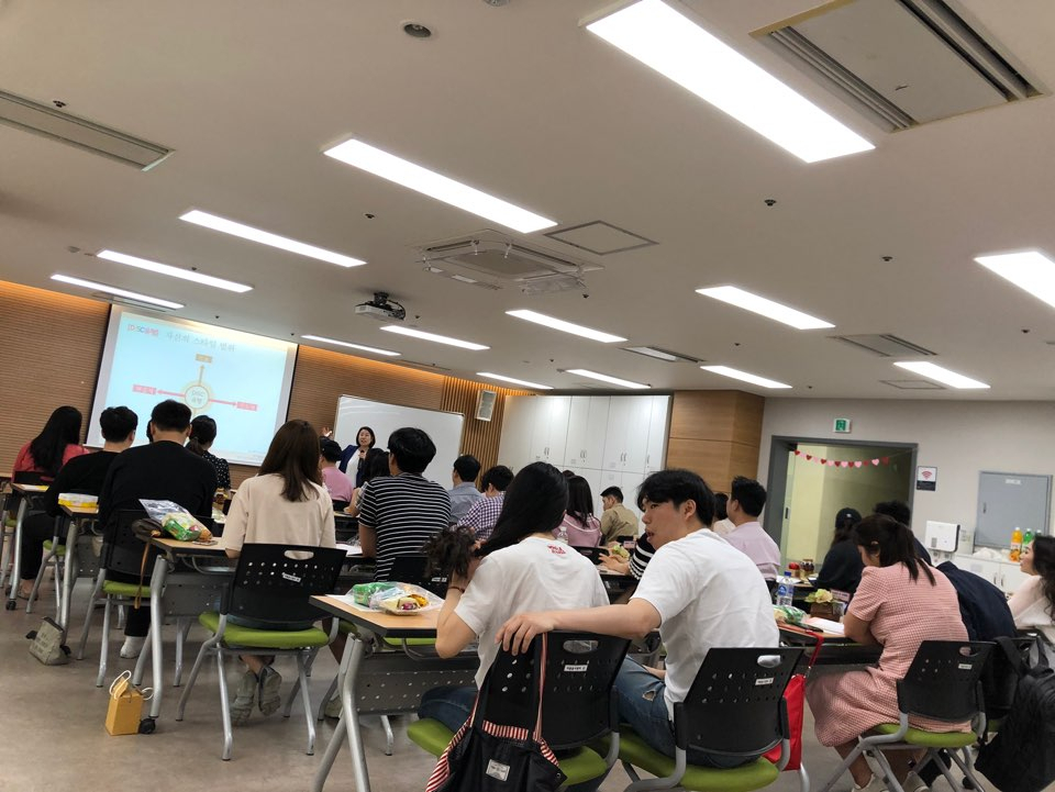 지난 6월에 열린 2019 상반기 서울 가족학교 ‘예비부부교실’ 모습. [중랑구 제공]