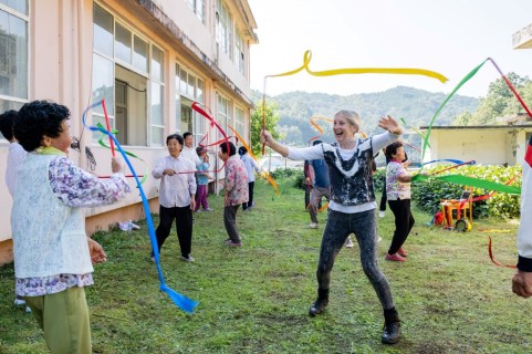 British Council in Korea holds dance workshop for seniors