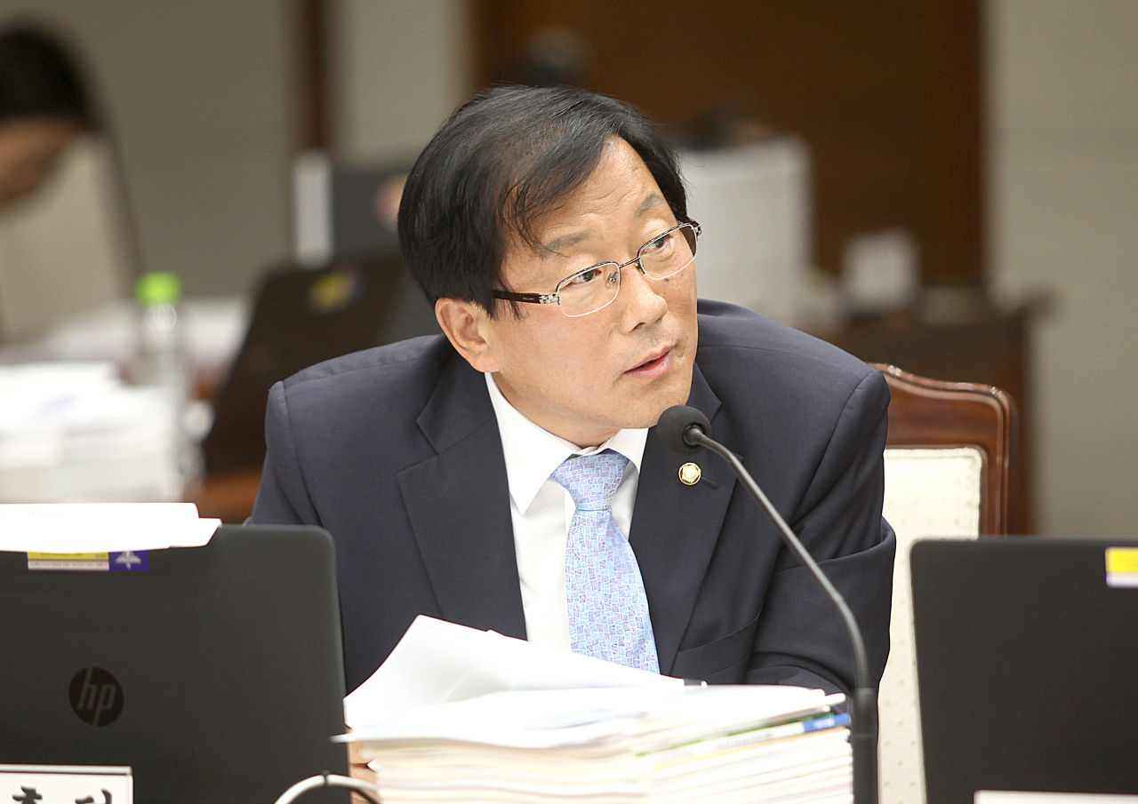 국회 기획재정위원회 소속 윤후덕 더불어민주당 의원[윤후덕 의원실 제공]